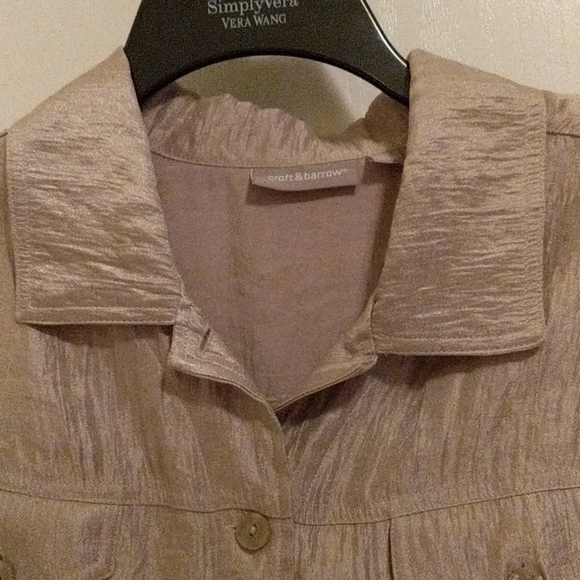 Croft Barrows light shimmery beige jacket, large - Picture 2 of 7